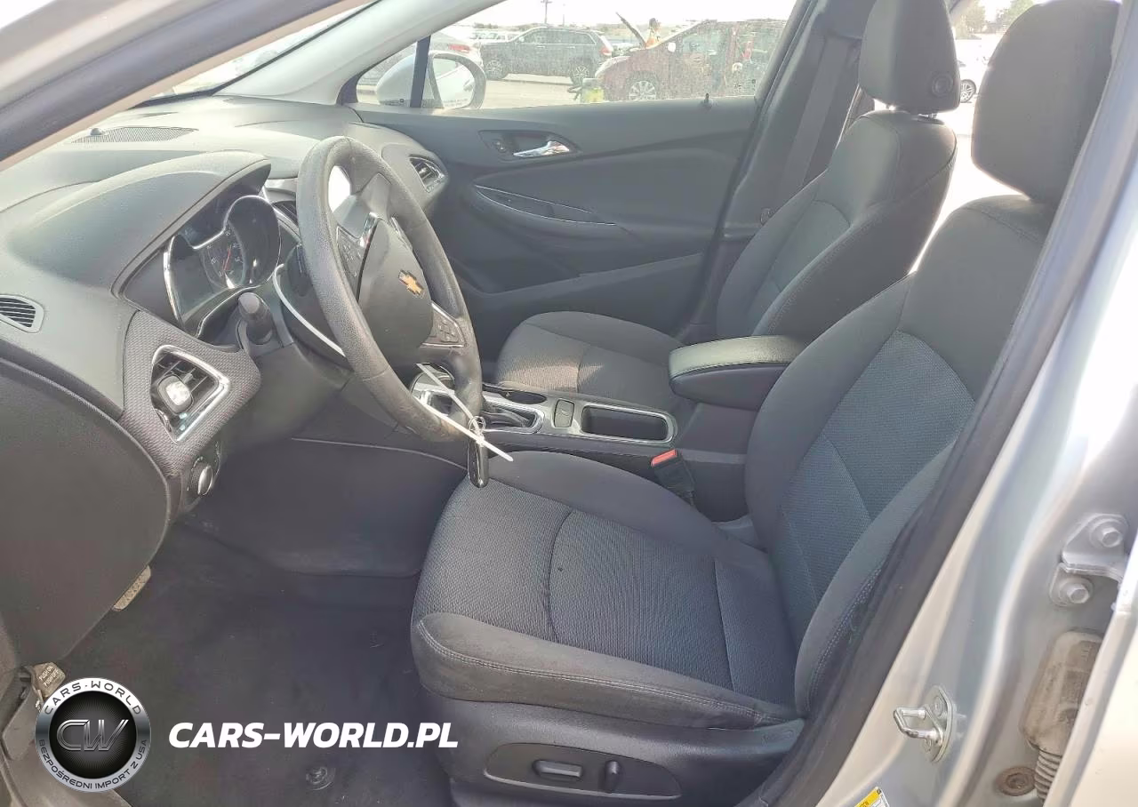 2018 Chevrolet Cruze Lt VIN:3G1BE6SM8JS630218 - 7