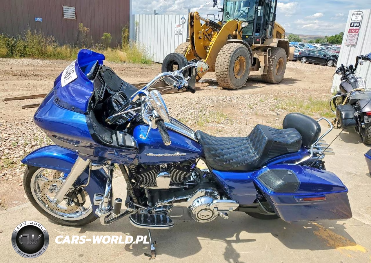 2015 Harley-Davidson Fltrxs Road Glide Special VIN:1HD1KTM1XFB635032 - 3