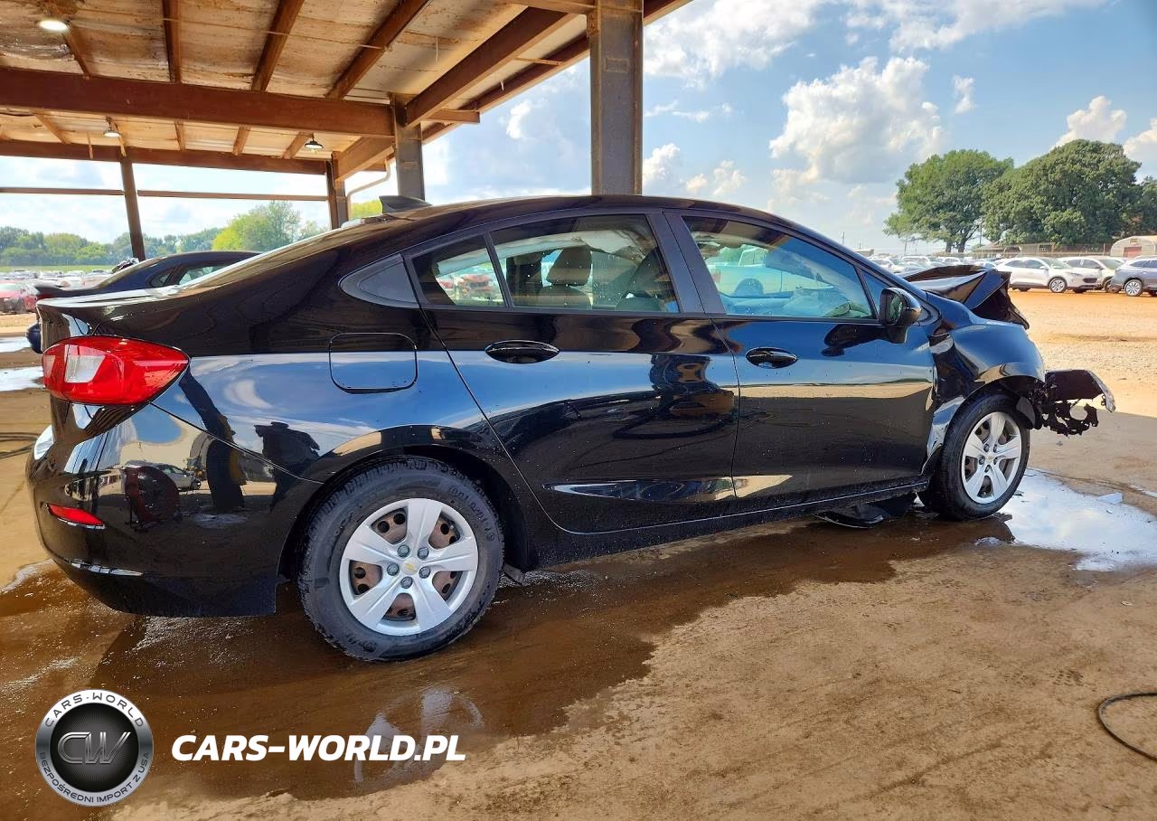2016 Chevrolet Cruze Ls VIN:1G1BC5SM3G7250842 - 3