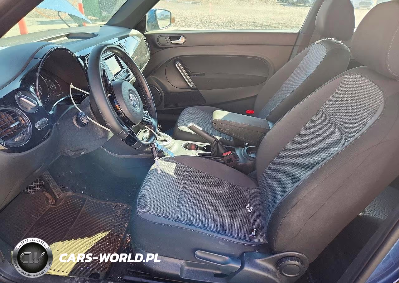 2019 Volkswagen Beetle S VIN:3VWFD7AT9KM717252 - 7