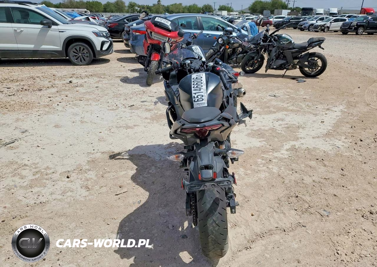 2026 Kawasaki Ex500 H VIN:ML5EXGH19TDA88354 - 4
