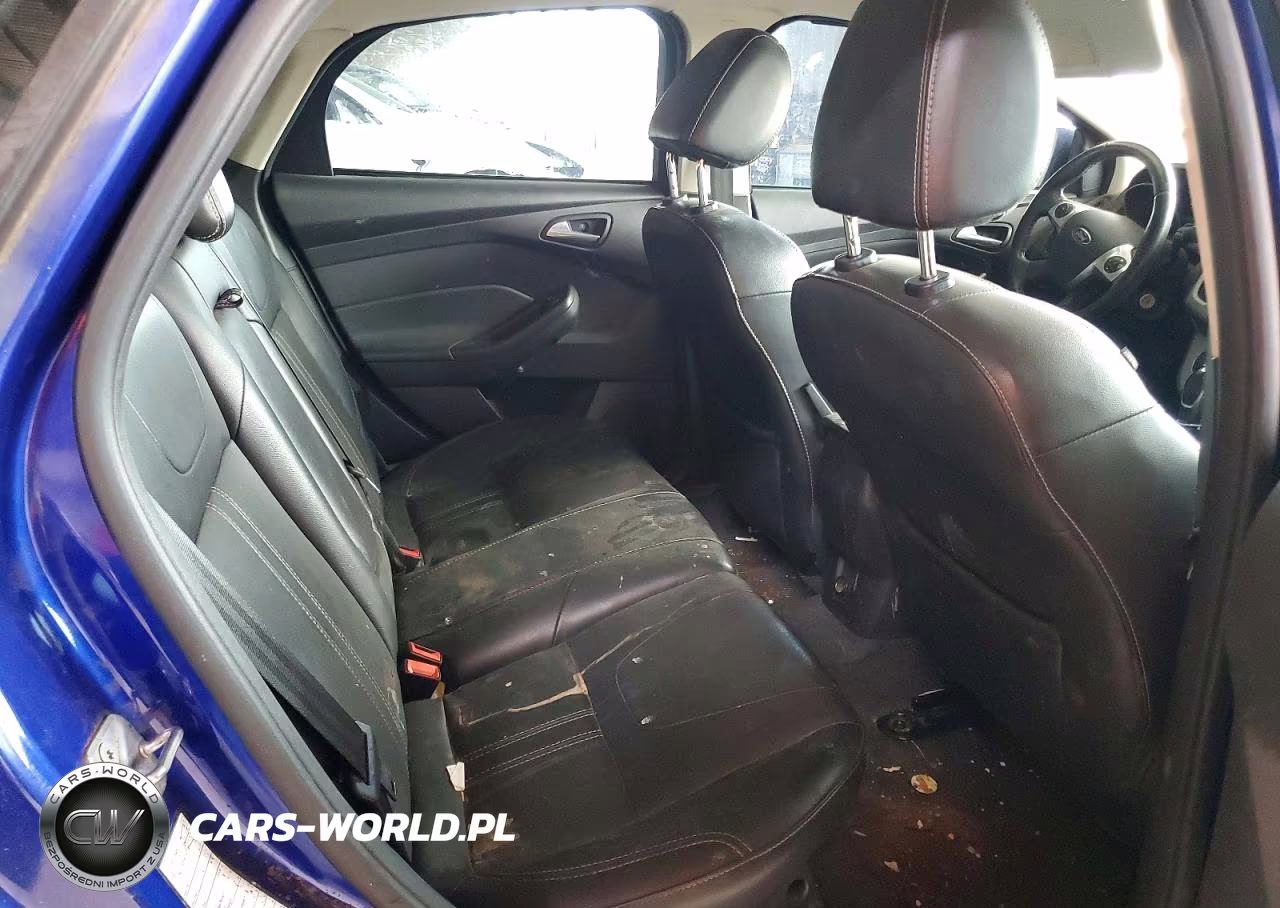 2014 Ford Focus Se VIN:1FADP3F2XEL327427 - 10