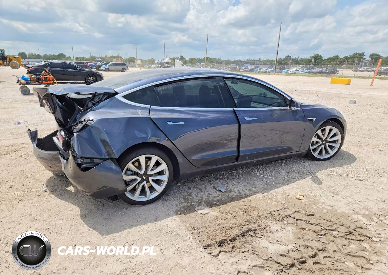 2020 Tesla Model 3 VIN:5YJ3E1EBXLF650913 - 3