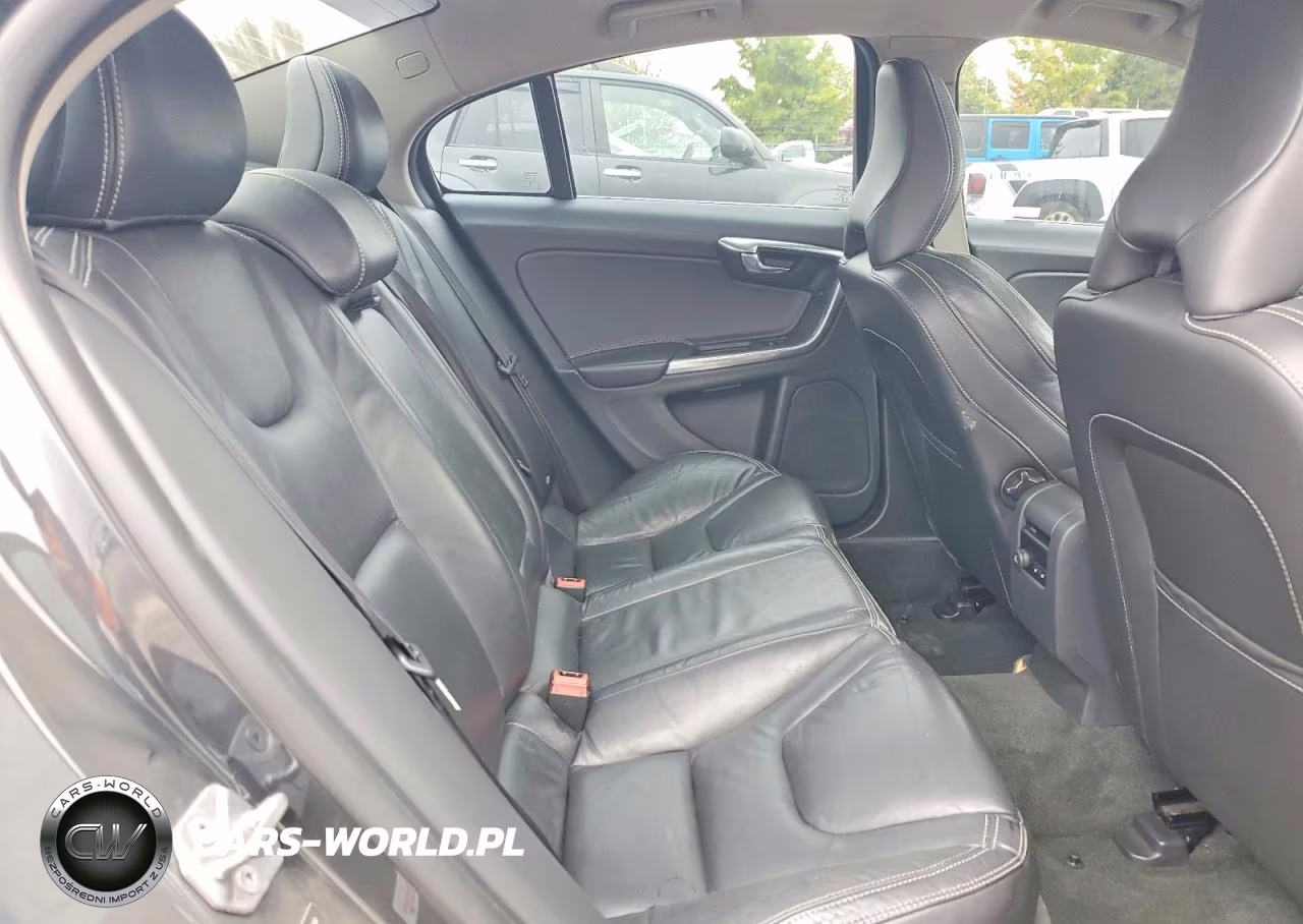 2014 Volvo S60 T5 VIN:YV1612FS4E2286453 - 10