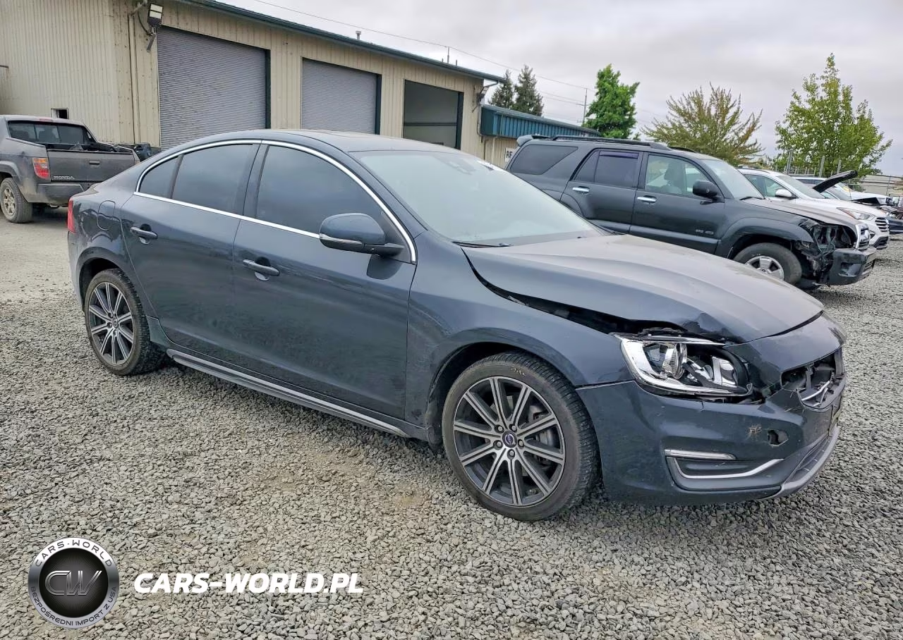 2014 Volvo S60 T5 VIN:YV1612FS4E2286453 - 4