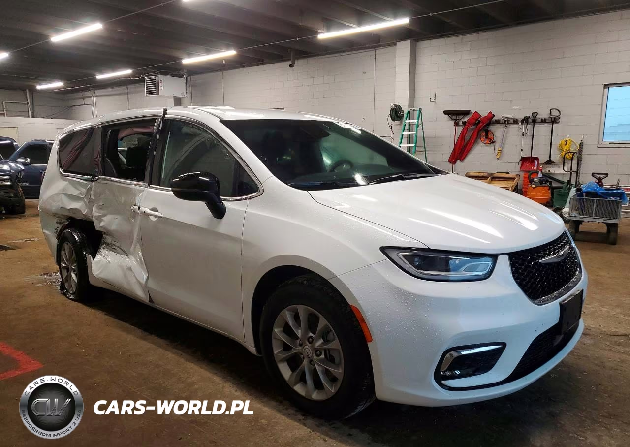 2026 Chrysler Pacifica Select VIN:2C4RC3BG6TR174384 - 4