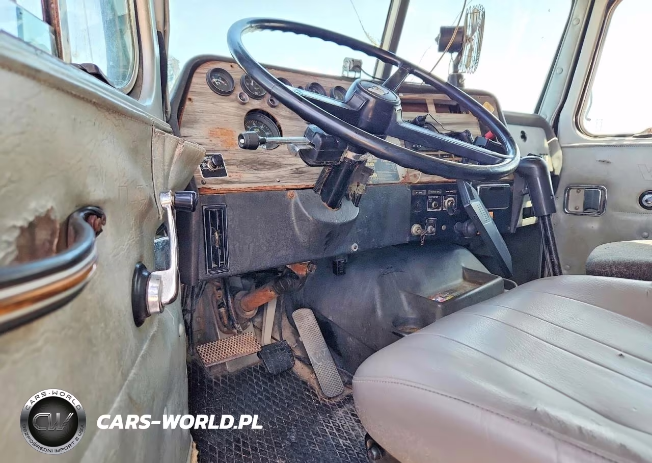 1990 Western Star 4800 Dump Truck VIN:2WKNDCBE6LK927173 - 8