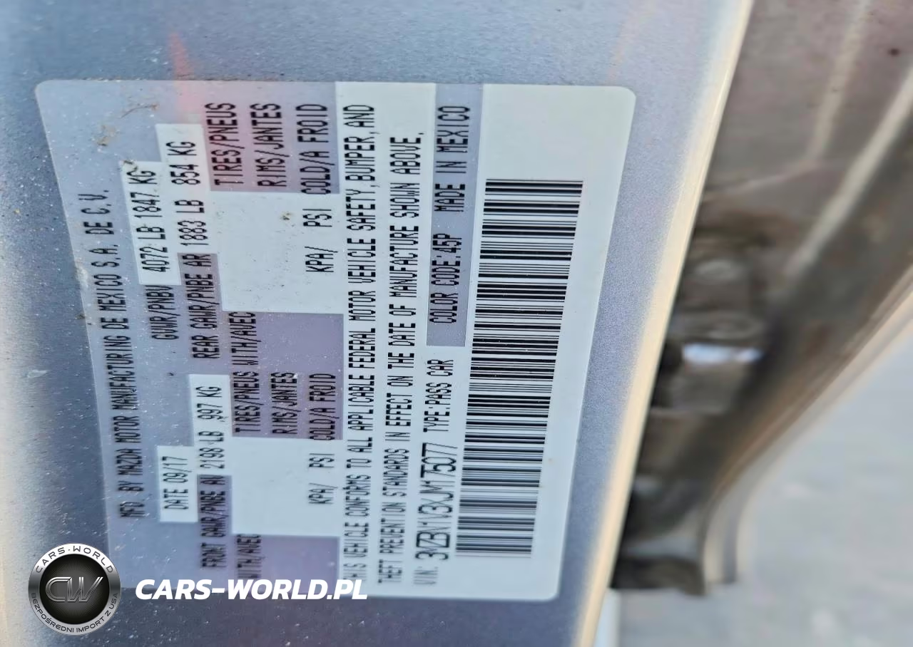 2018 Mazda 3 Touring VIN:3MZBN1V3XJM175077 - 12