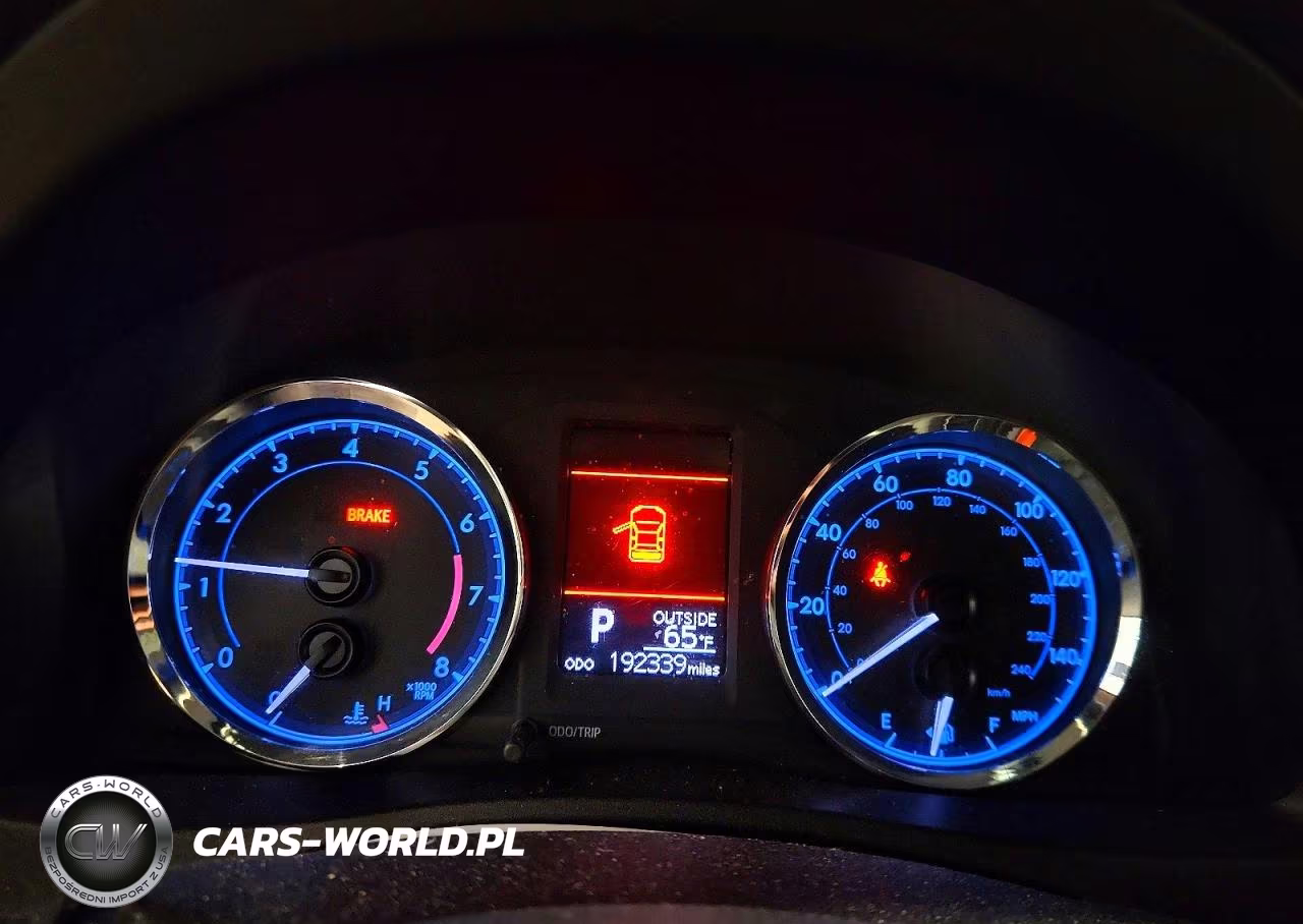 2018 Toyota Corolla Le VIN:2T1BURHE4JC097485 - 9