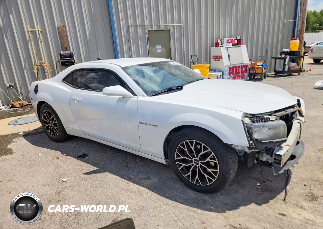 2015 Chevrolet Camaro Ls VIN:2G1FB1E39F9113143 - 4