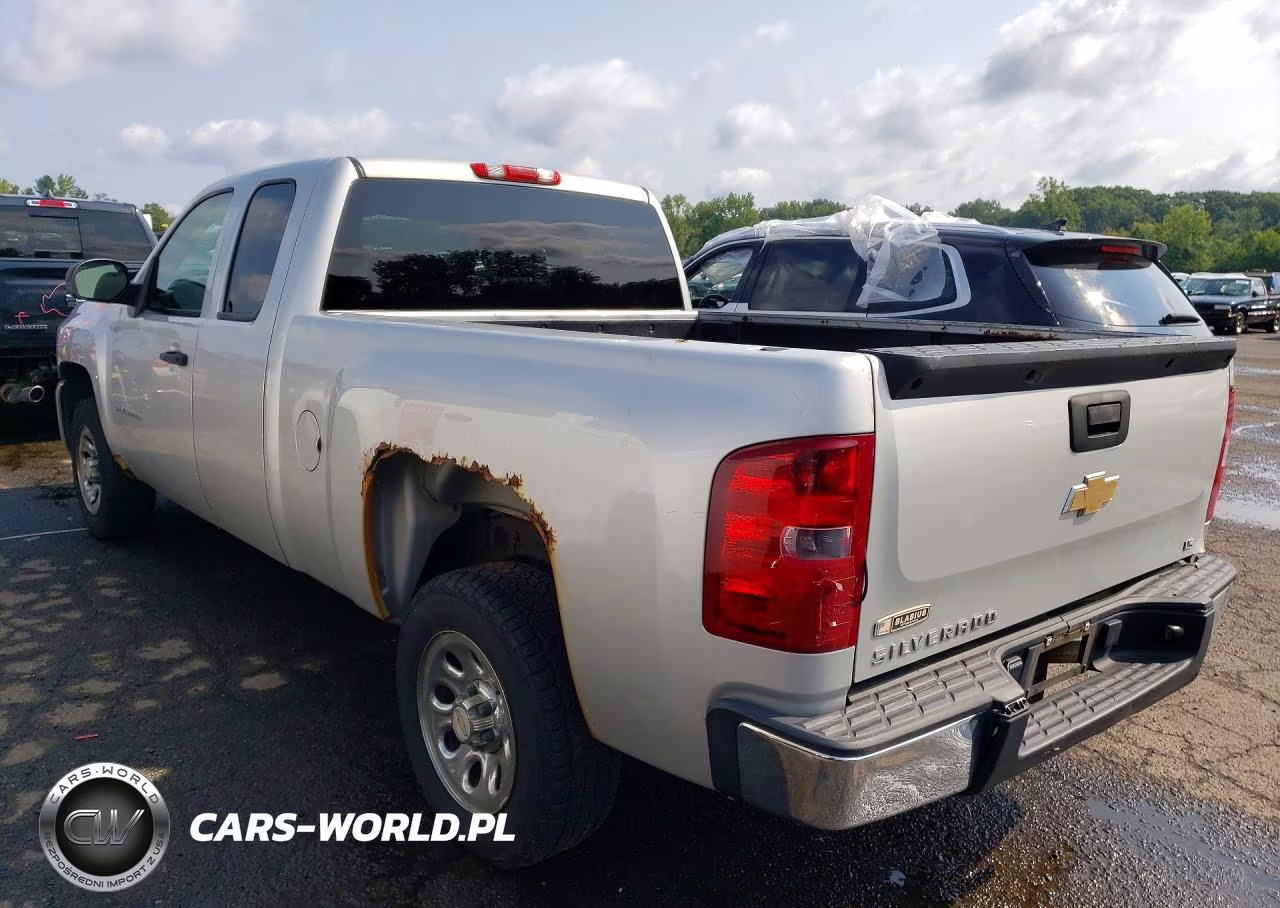 2011 Chevrolet Silverado C1500 VIN:1GCRCPEX7BZ413867 - 2