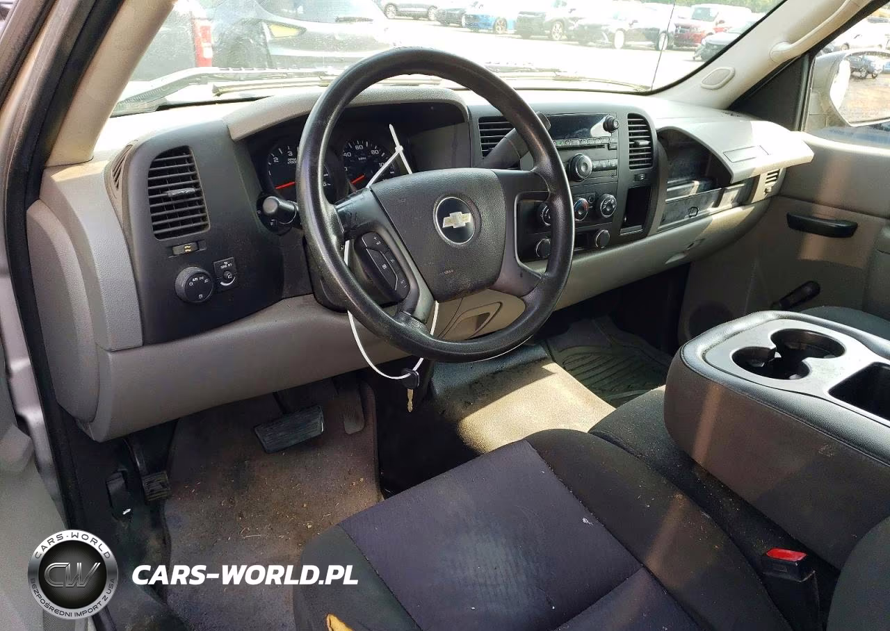 2011 Chevrolet Silverado C1500 VIN:1GCRCPEX7BZ413867 - 8