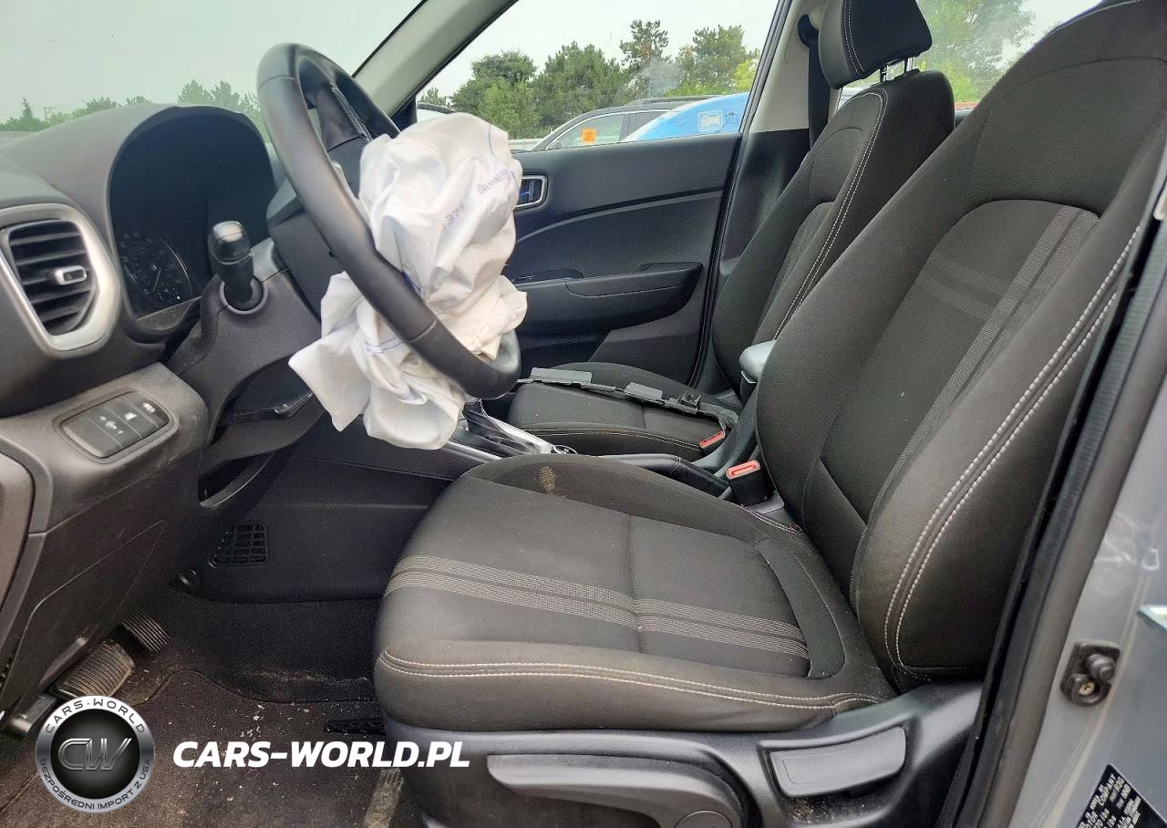 2021 Hyundai Venue Sel VIN:KMHRC8A36MU095616 - 7