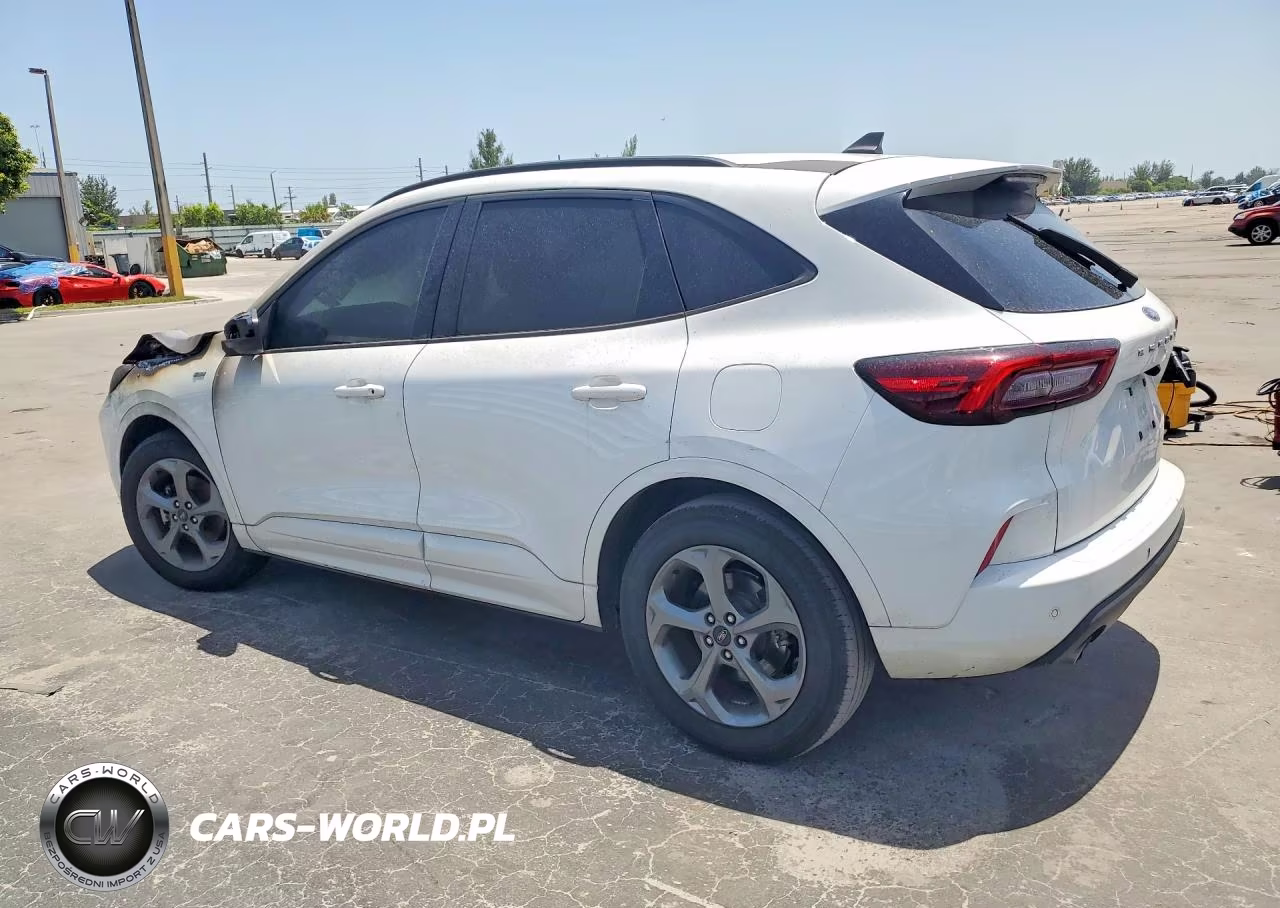 2023 Ford Escape St Line VIN:1FMCU0MN1PUB36305 - 2