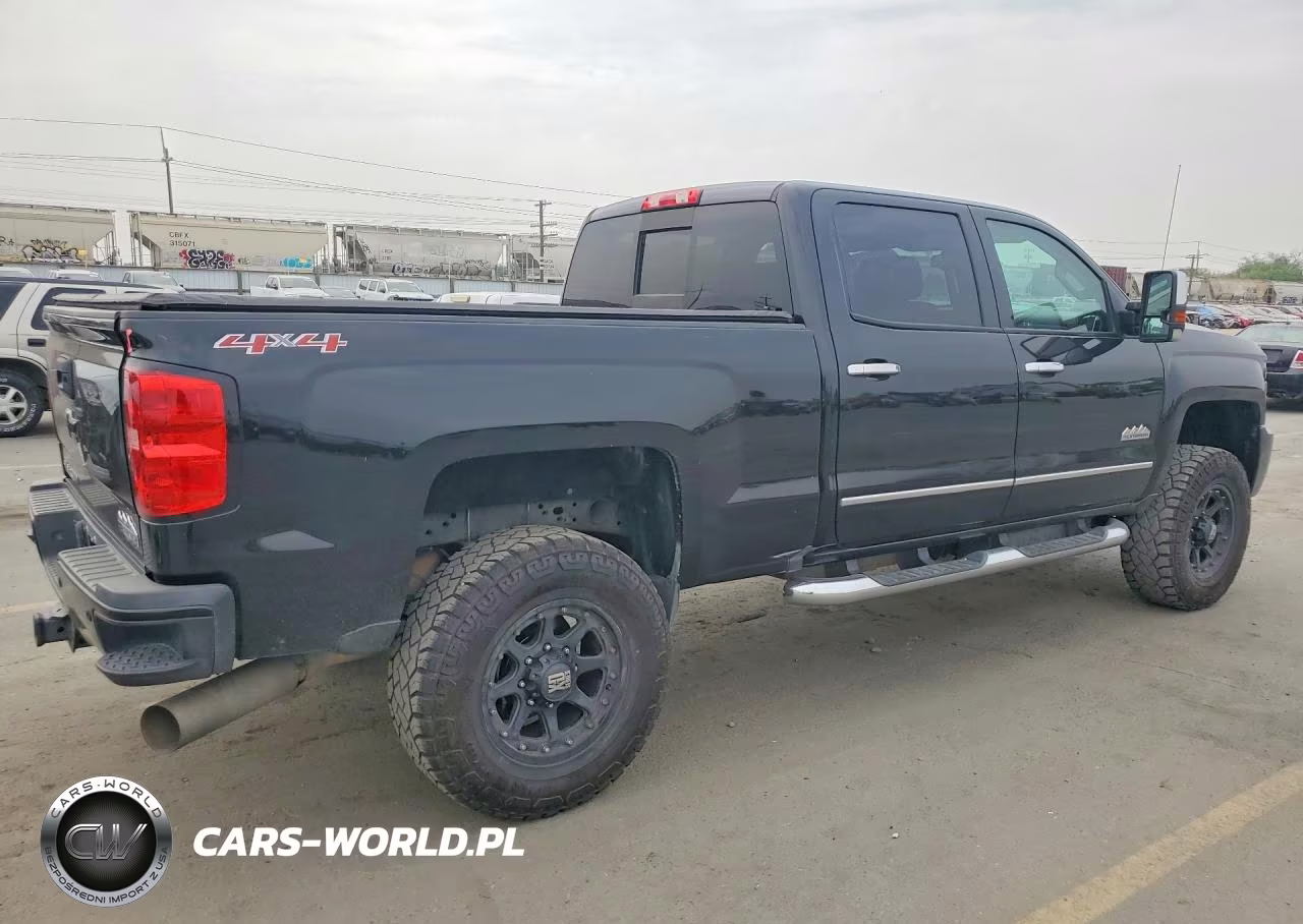 2016 Chevrolet Silverado K2500 High Country VIN:1GC1KXE80GF293847 - 3