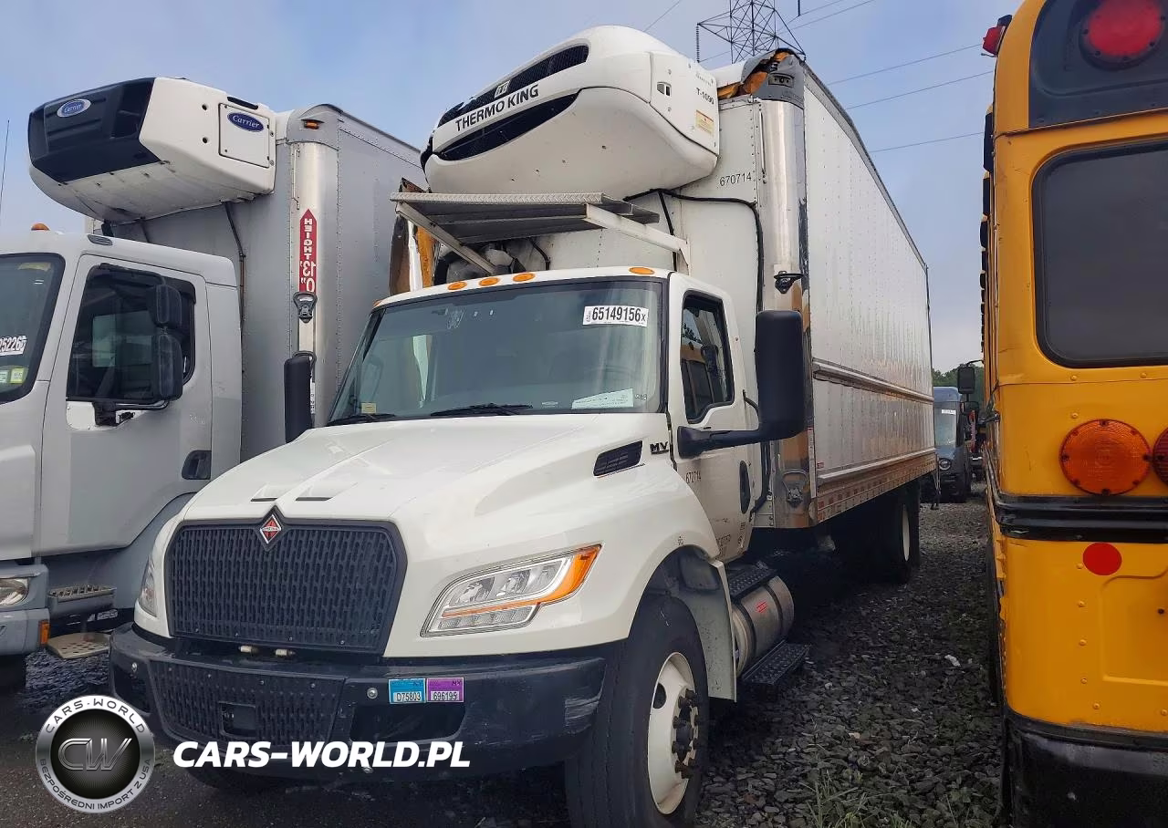 2023 International Mv607 Refrigerated Box Truck