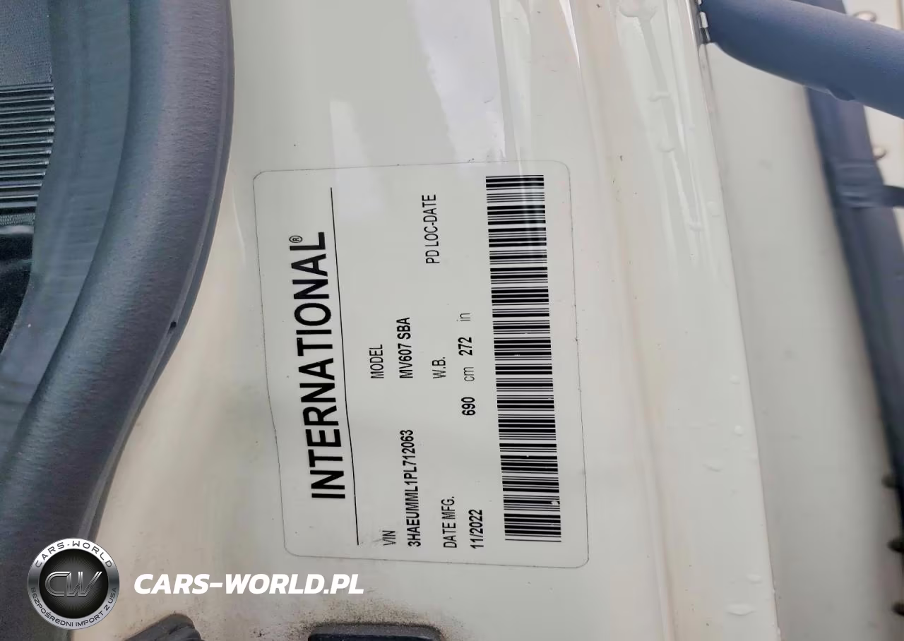 2023 International Mv607 Refrigerated Box Truck VIN:3HAEUMML1PL712063 - 11