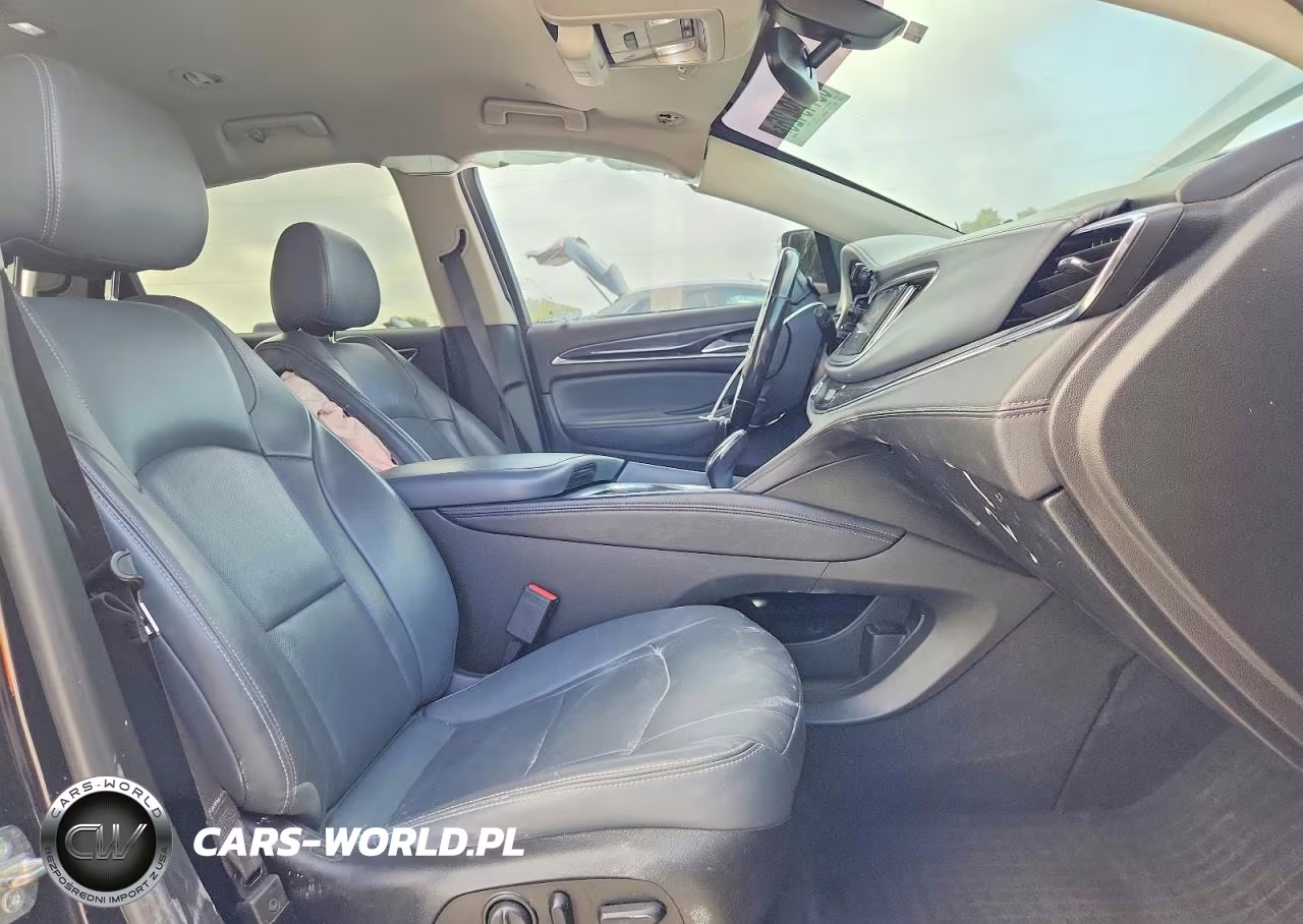 2019 Buick Enclave Essence VIN:5GAERBKW9KJ293307 - 7