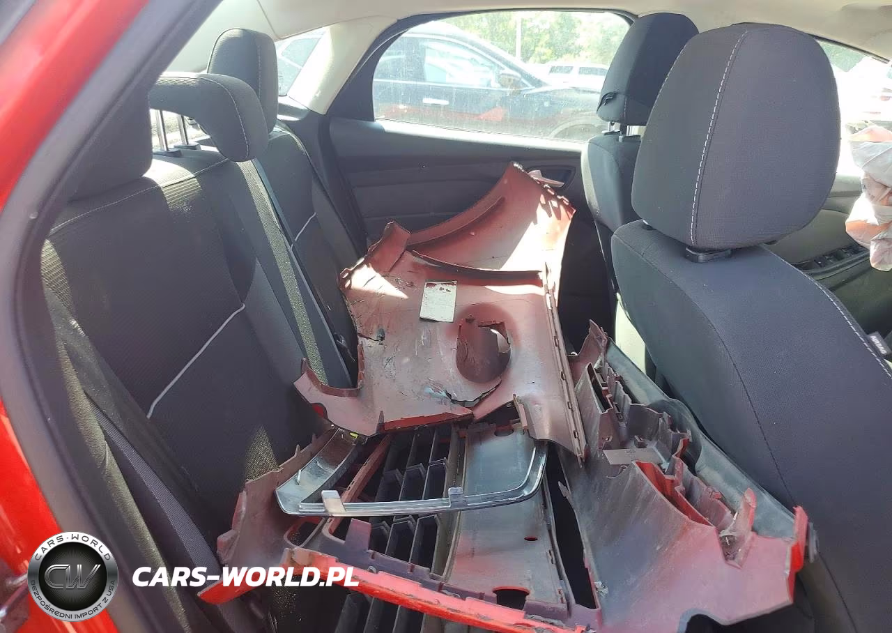 2013 Ford Focus Se VIN:1FADP3F26DL279066 - 10