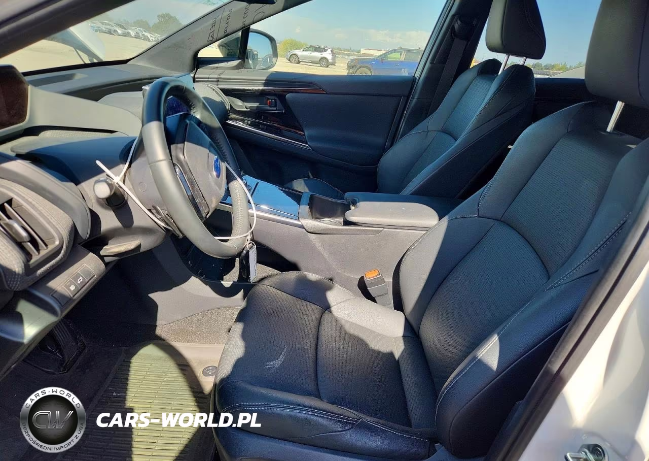 2023 Subaru Solterra Premium VIN:JTMABABA8PA038039 - 7