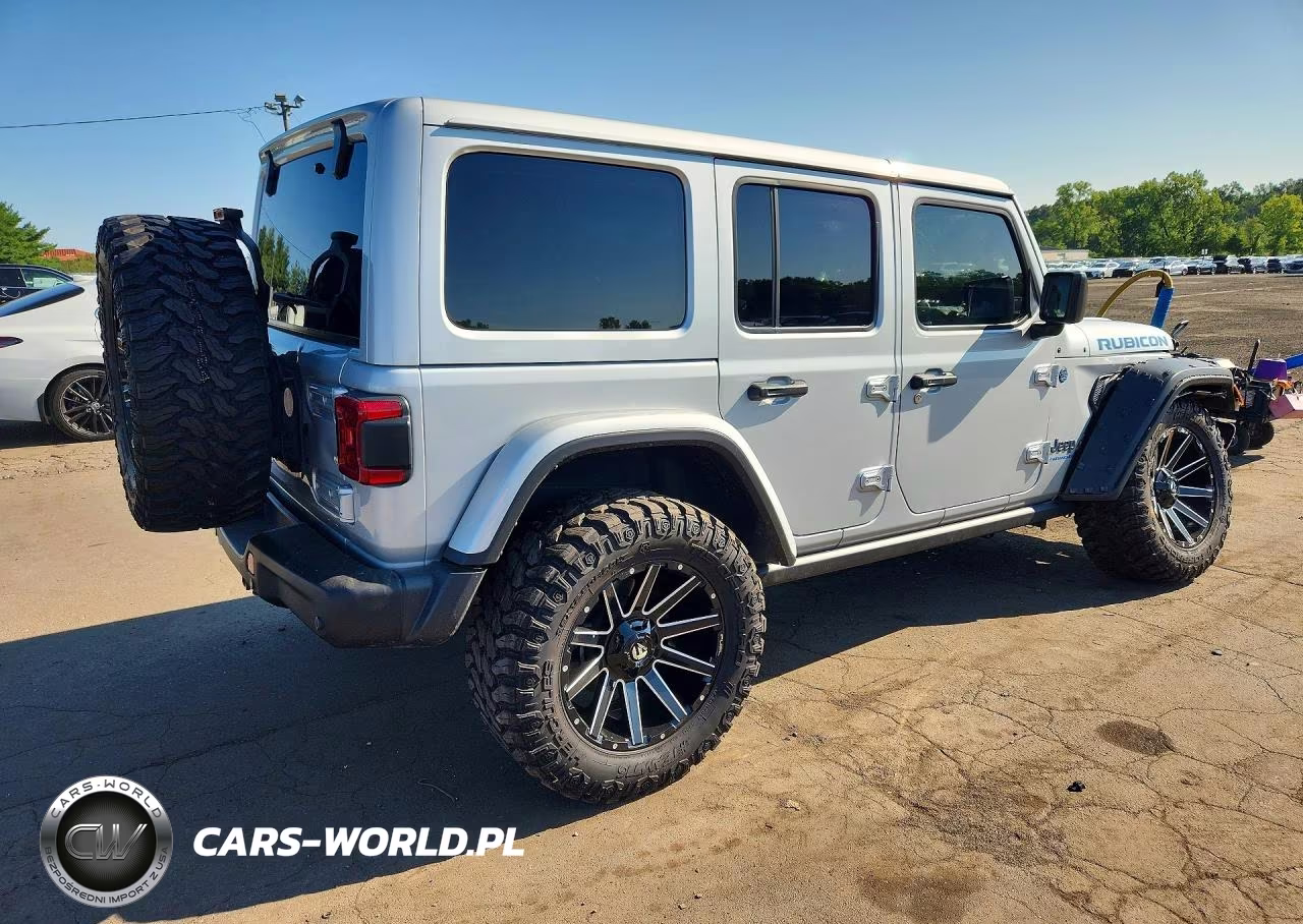 2024 Jeep Wrangler Rubicon 4Xe VIN:1C4RJXR69RW174924 - 3