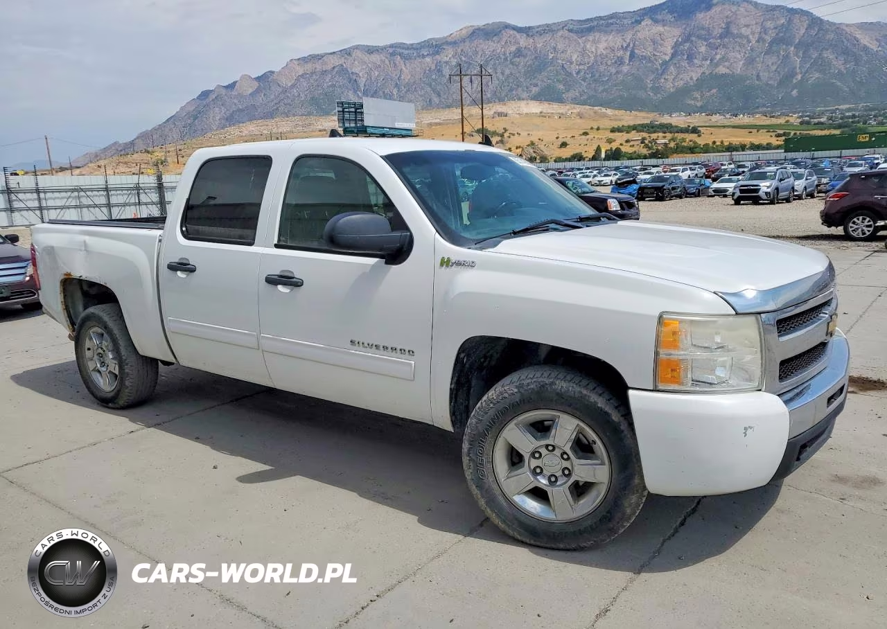 2011 Chevrolet Silverado K1500 Hybrid VIN:3GCUKUEJXBG130158 - 4