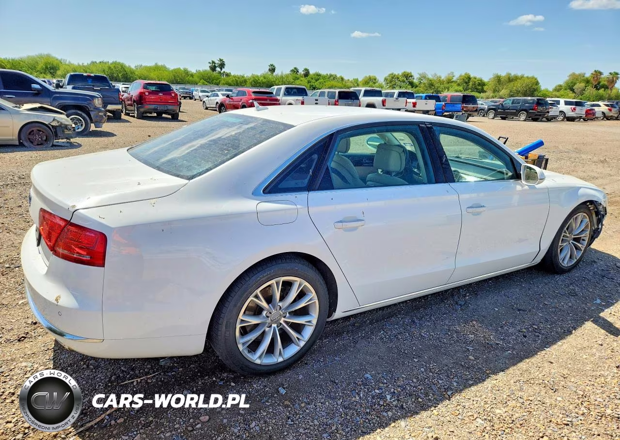 2014 Audi A8 L Quattro VIN:WAURGAFD3EN007860 - 3