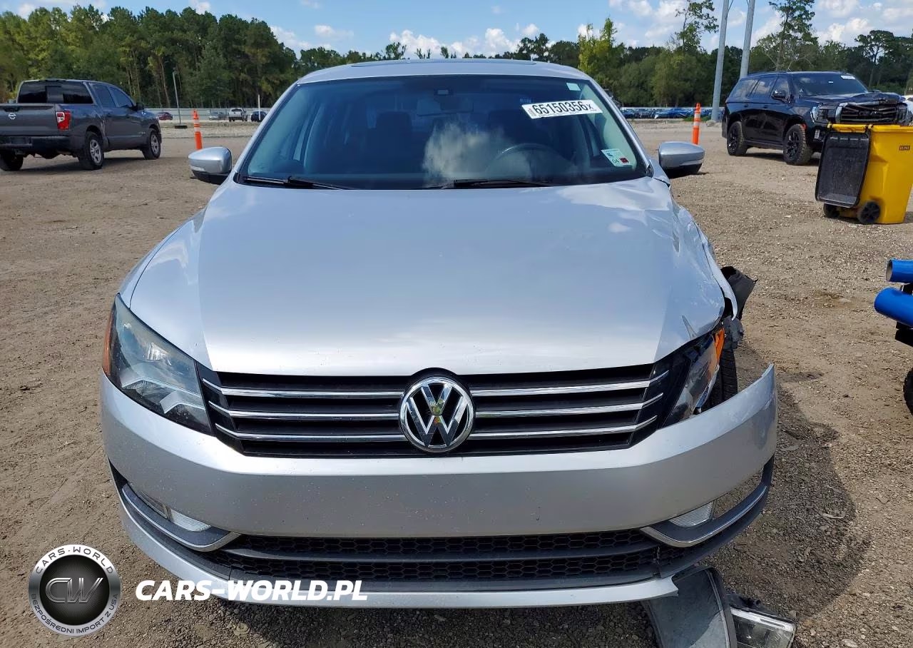 2015 Volkswagen Passat Se VIN:1VWBT7A33FC050106 - 5
