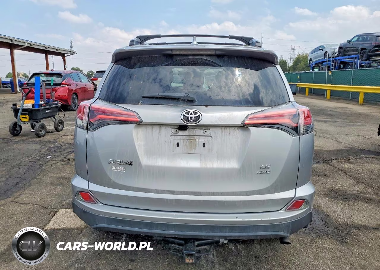 2017 Toyota Rav4 Le VIN:2T3BFREV4HW541057 - 6