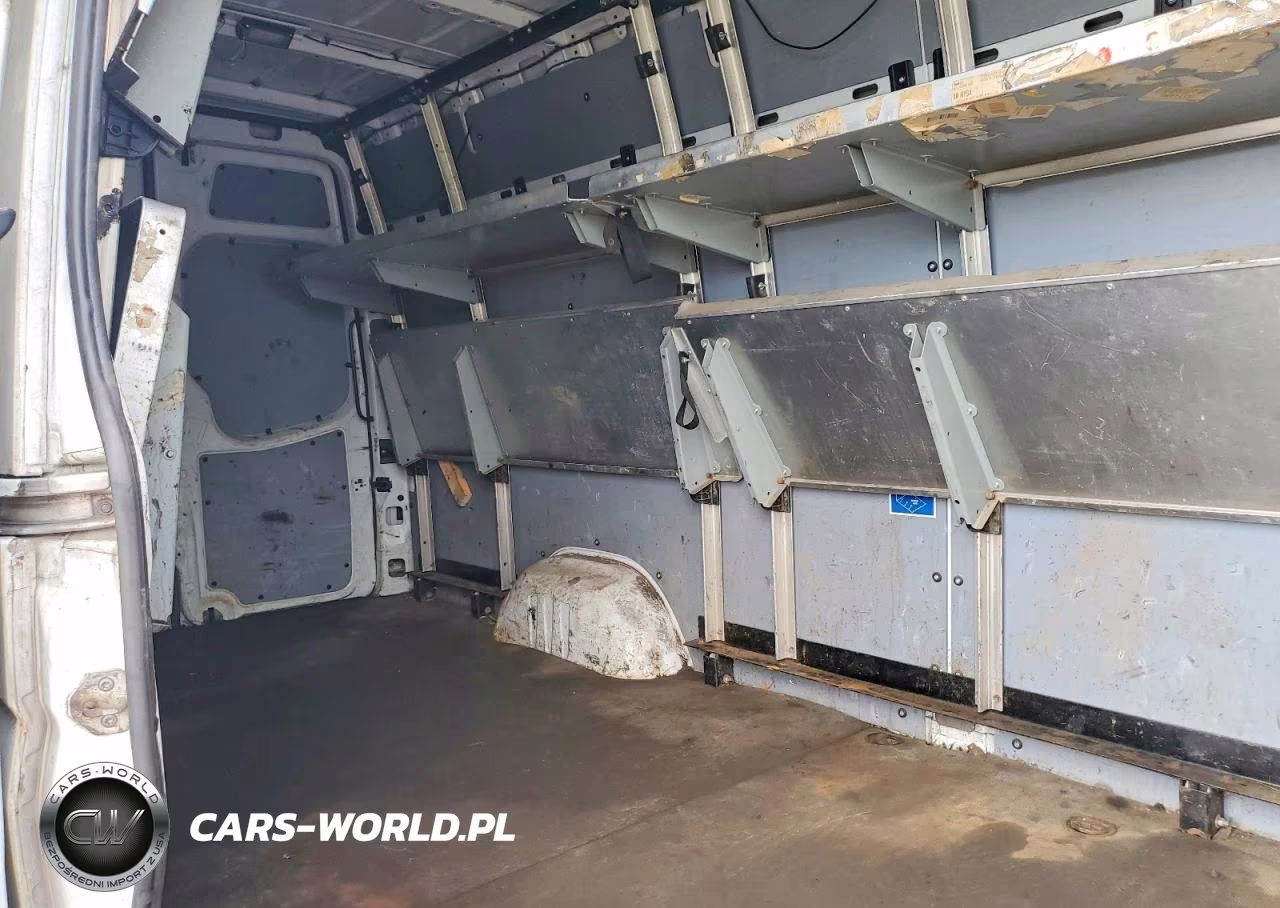 2011 Mercedes-Benz Sprinter 2500 VIN:WD3PE8CB0B5573749 - 10