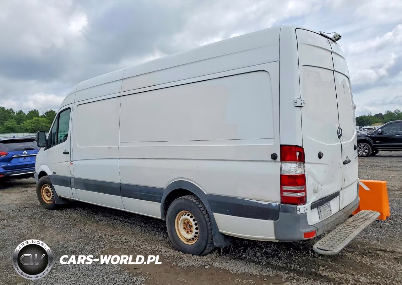 2011 Mercedes-Benz Sprinter 2500 VIN:WD3PE8CB0B5573749 - 2