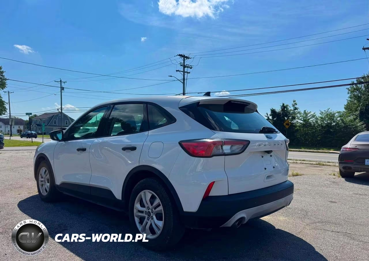 2020 Ford Escape S VIN:1FMCU0F69LUA21662 - 3