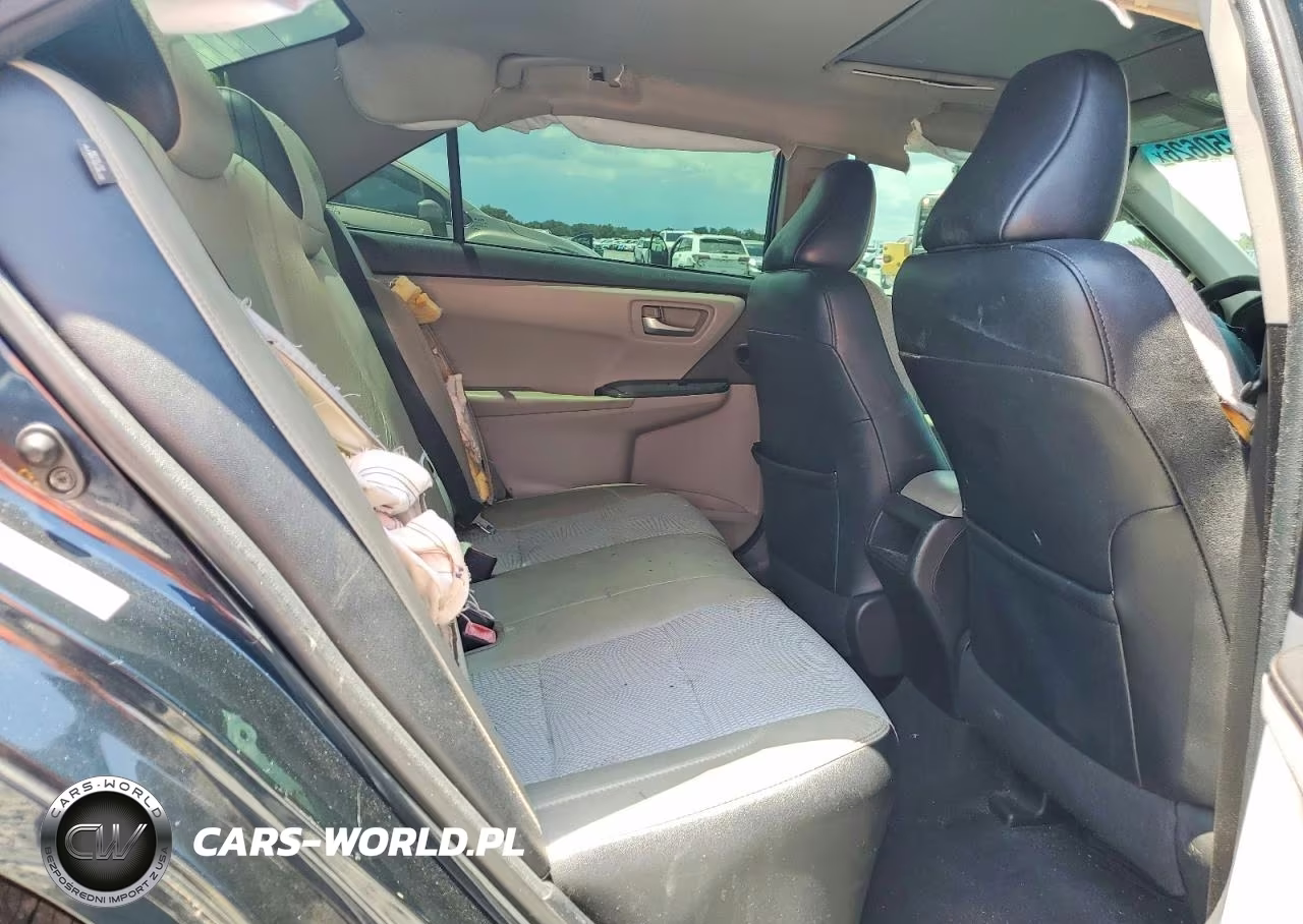 2017 Toyota Camry Se VIN:4T1BF1FK4HU417000 - 10