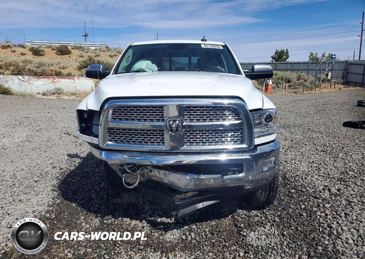2016 Ram 2500 Laramie VIN:3C6UR5FL8GG333551 - 5