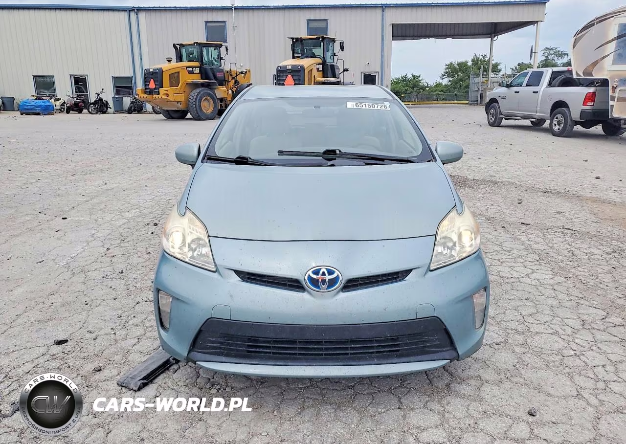 2013 Toyota Prius Three VIN:JTDKN3DU7D1632874 - 5