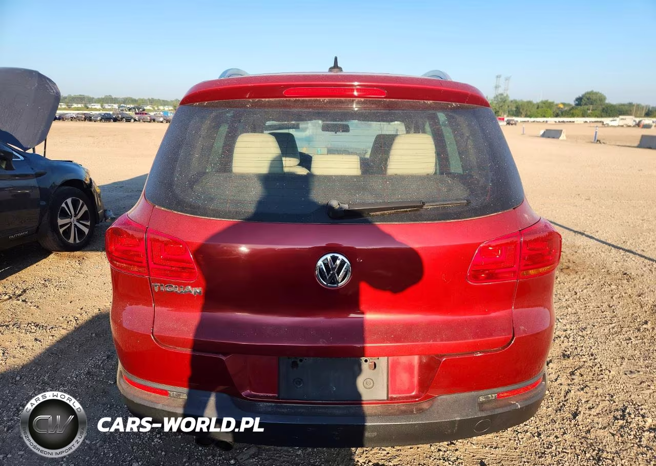 2012 Volkswagen Tiguan S VIN:WVGAV7AXXCW003298 - 6