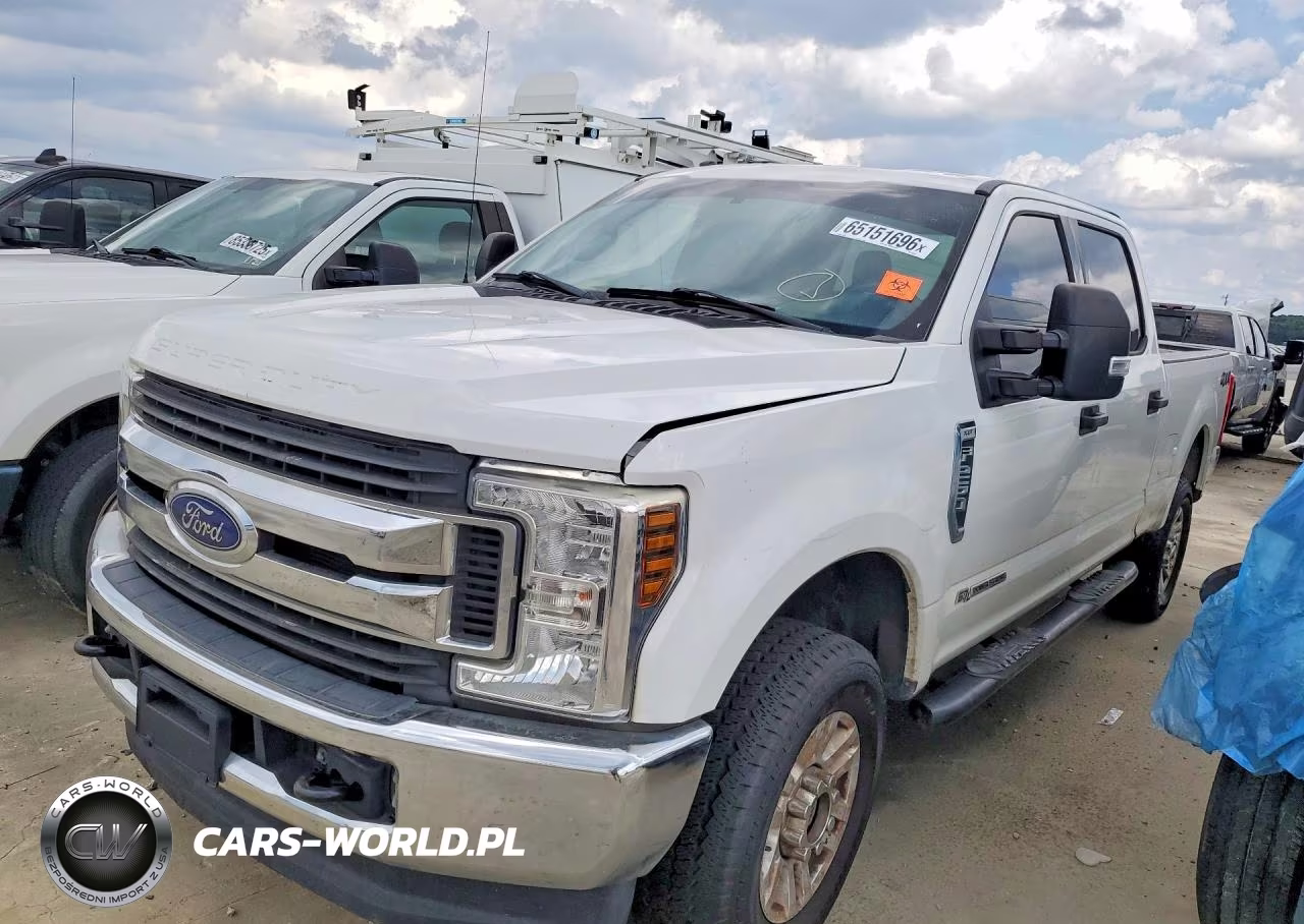 2018 Ford F250 Super Duty – zdjęcie 1 z 12