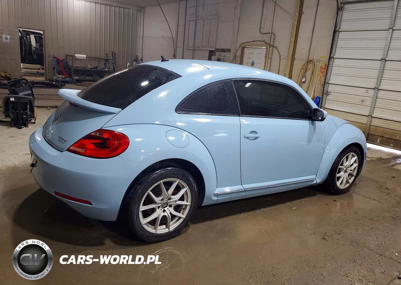 2012 Volkswagen Beetle VIN:3VWJX7AT5CM624957 - 3
