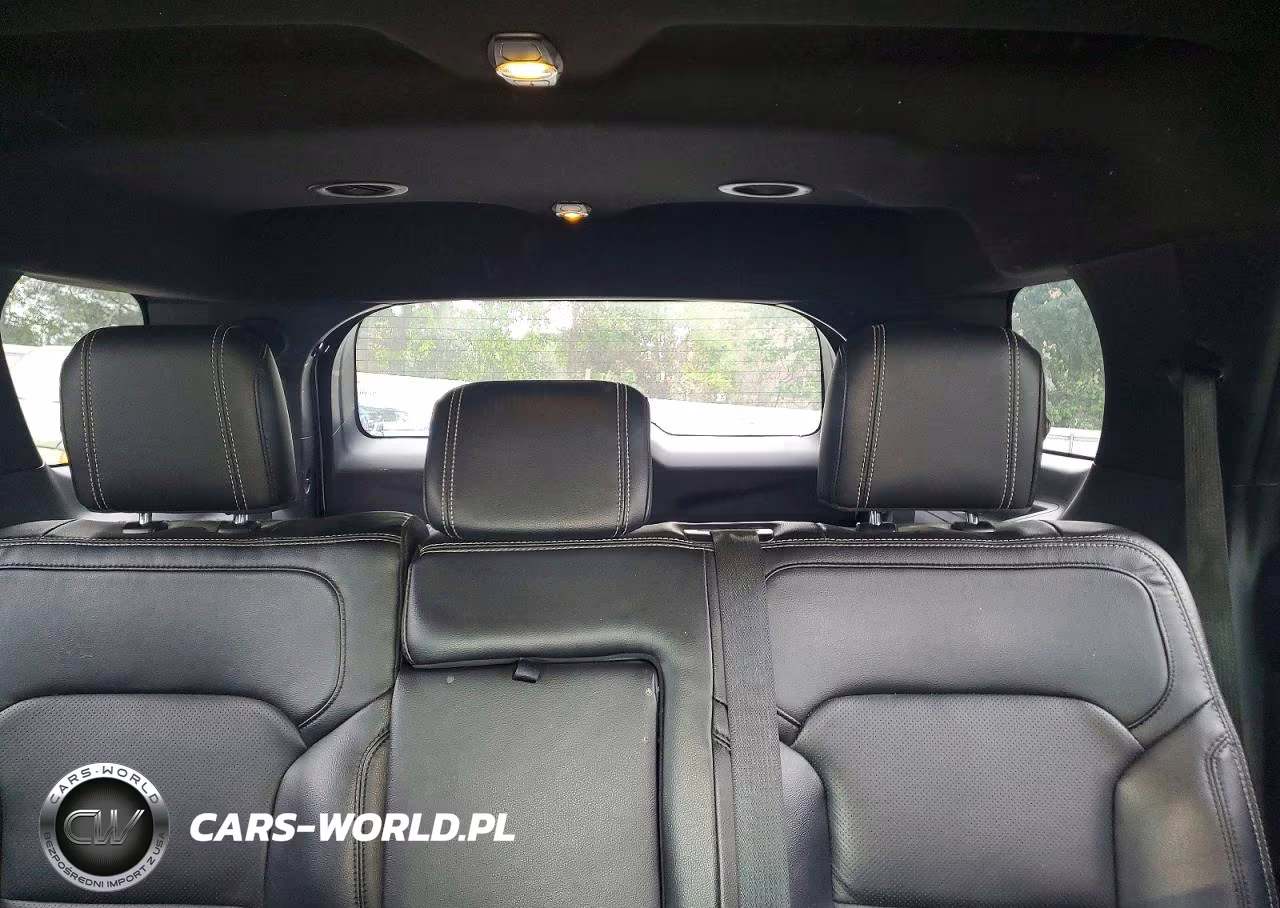 2017 Ford Explorer Limited VIN:1FM5K8F88HGA25402 - 10