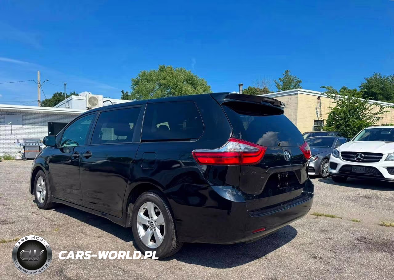2020 Toyota Sienna L VIN:5TDZZ3DCXLS083327 - 3