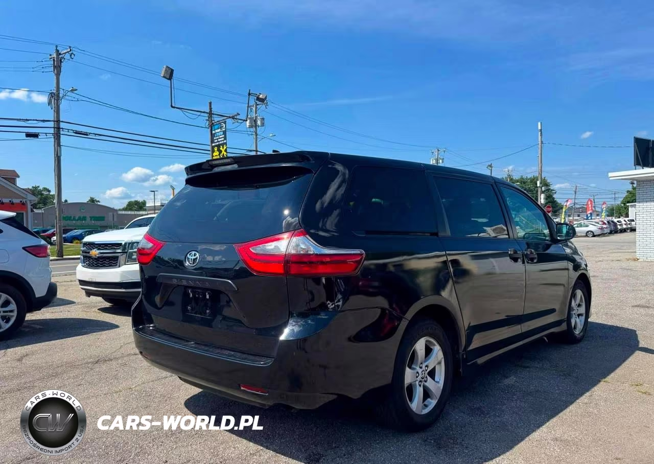2020 Toyota Sienna L VIN:5TDZZ3DCXLS083327 - 4