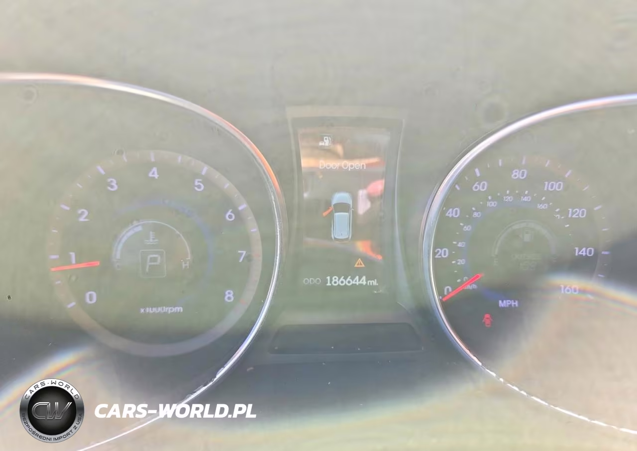 2014 Hyundai Santa Fe Sport 2.4L VIN:5XYZU3LB3EG212600 - 9