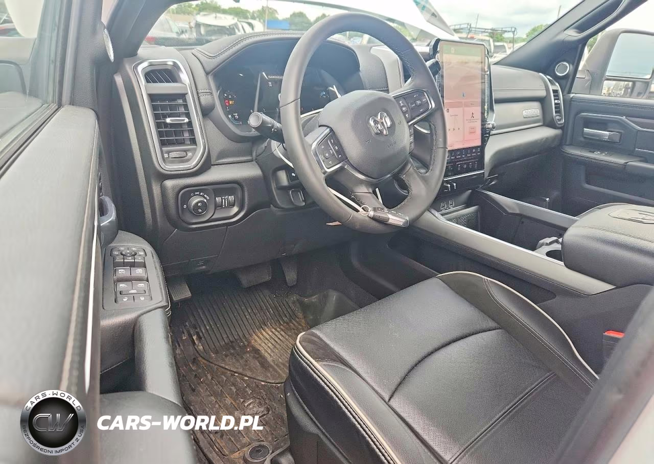 2025 Ram 2500 Laramie VIN:3C63R5FL0SG504328 - 8