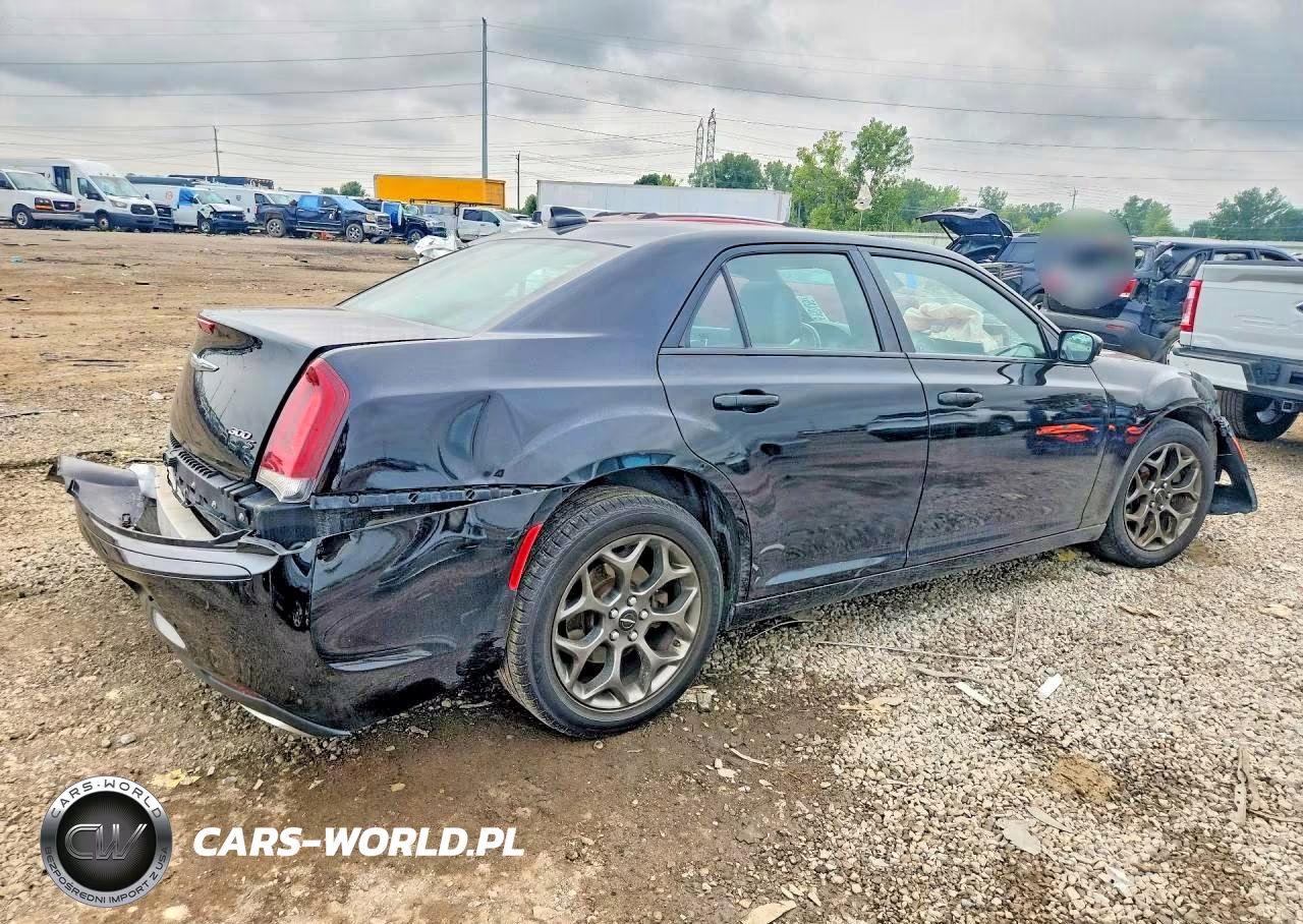 2016 Chrysler 300 S VIN:2C3CCAGG7GH230528 - 3