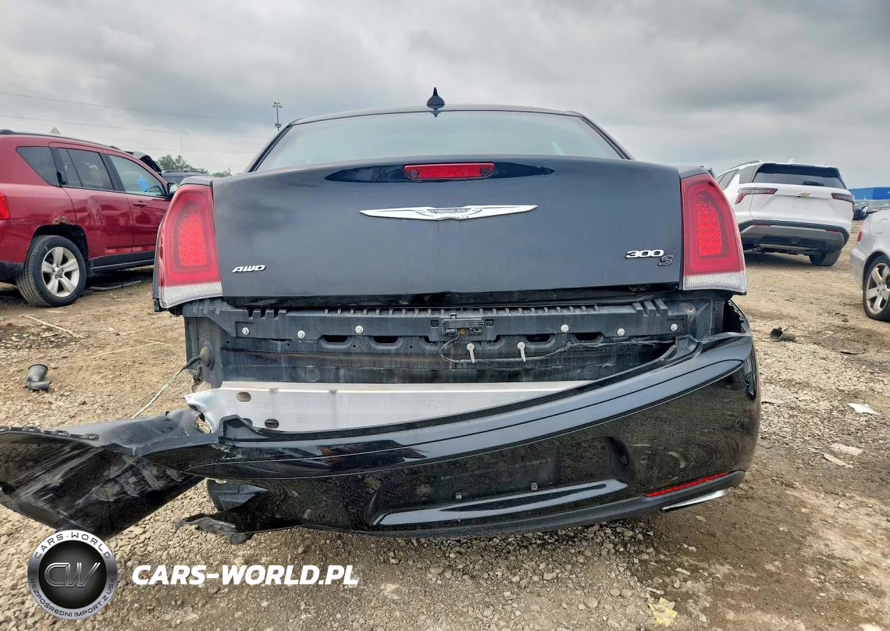 2016 Chrysler 300 S VIN:2C3CCAGG7GH230528 - 6