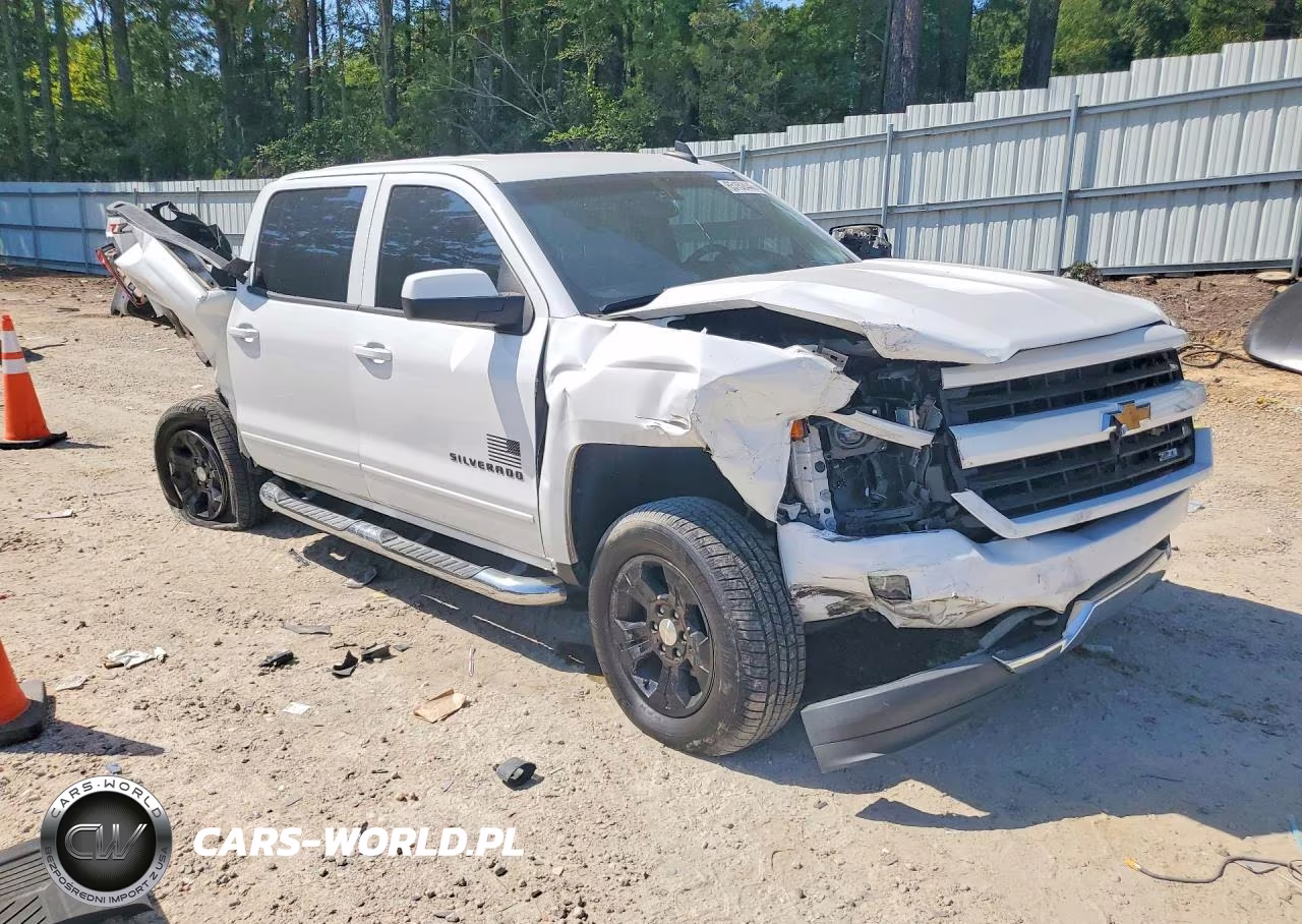 2018 Chevrolet Silverado K1500 Lt VIN:3GCUKREC3JG545223 - 4