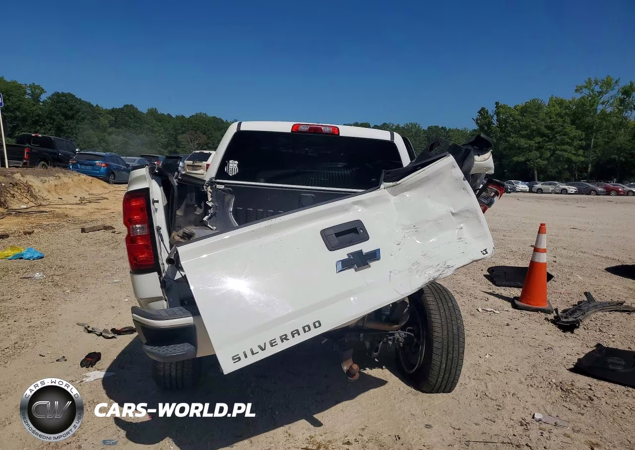 2018 Chevrolet Silverado K1500 Lt VIN:3GCUKREC3JG545223 - 6