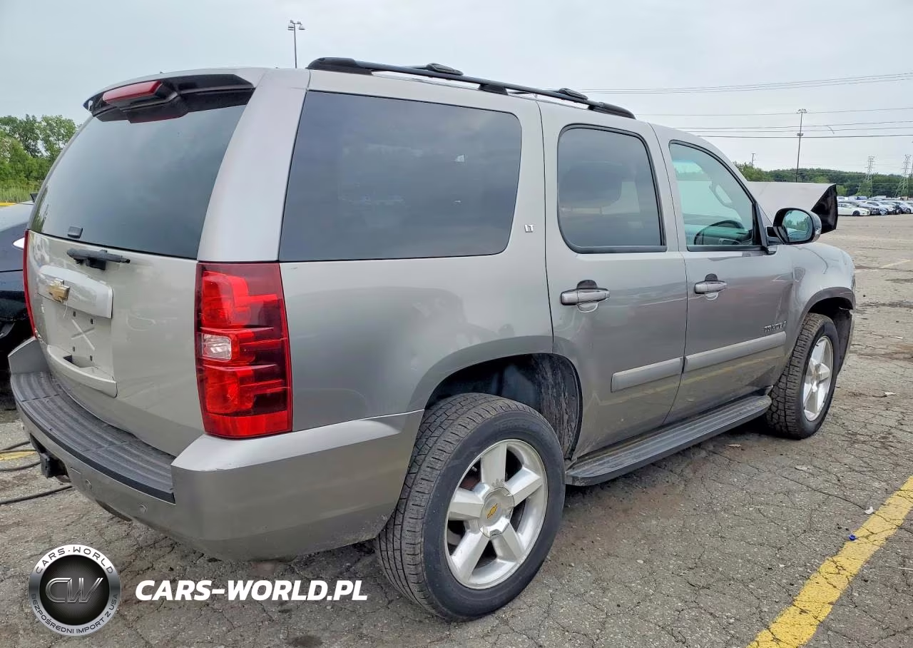 2007 Chevrolet Tahoe K1500 VIN:1GNFK13017R293457 - 3
