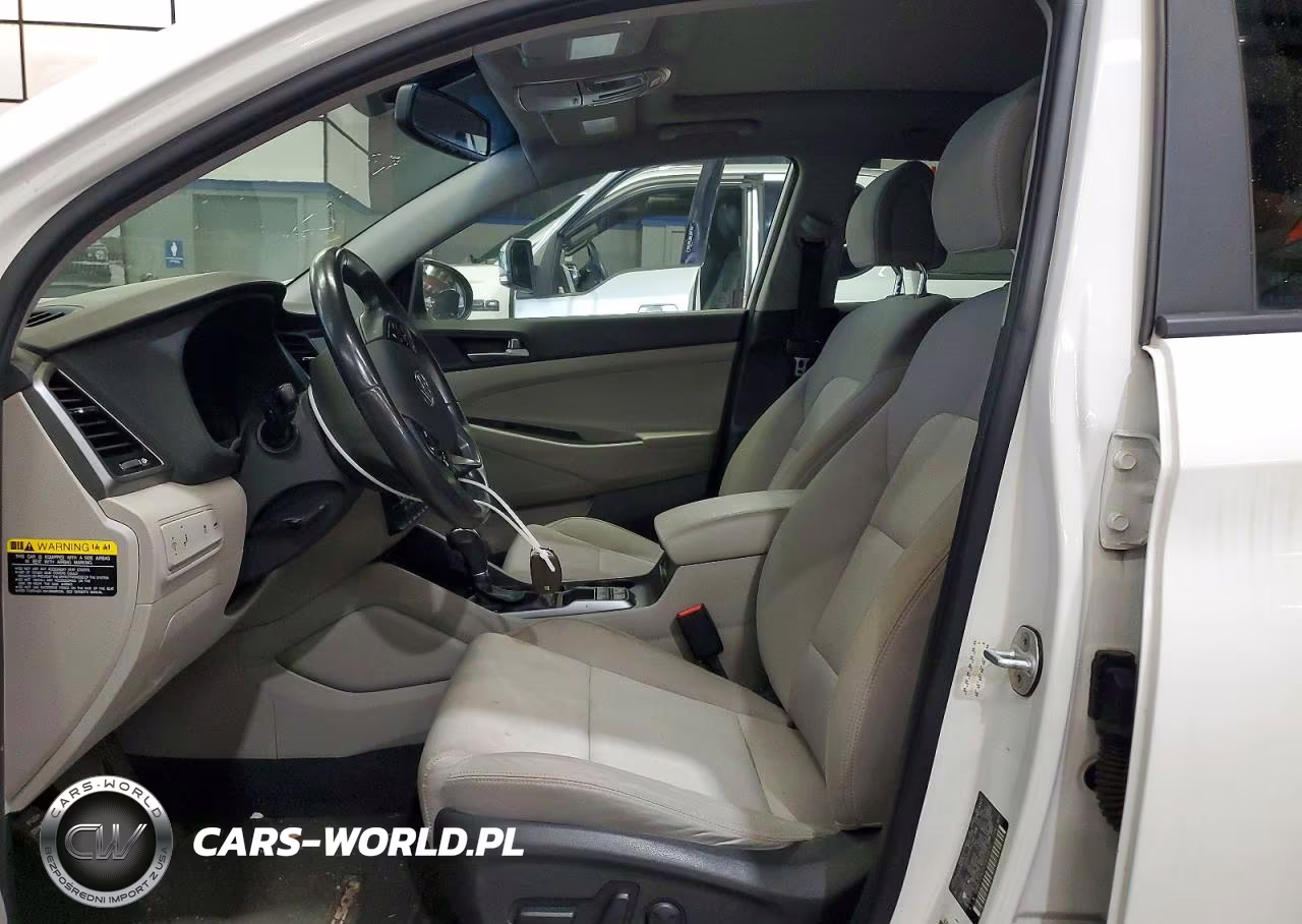 2018 Hyundai Tucson Value VIN:KM8J3CA23JU631571 - 7