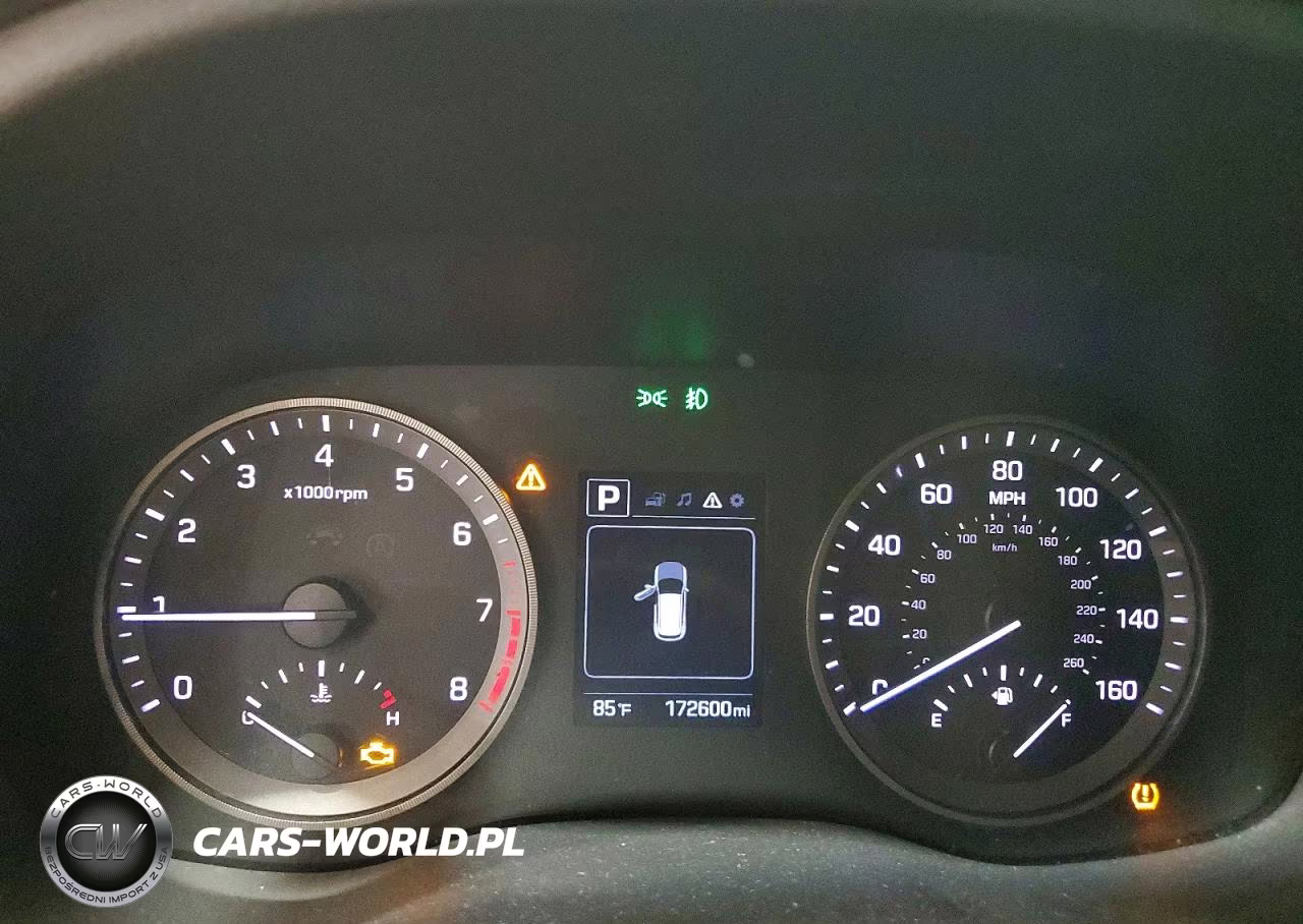 2018 Hyundai Tucson Value VIN:KM8J3CA23JU631571 - 9